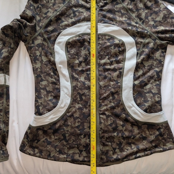 Lululemon Find Your Bliss Reversible Size 10 - Picture 7 of 7